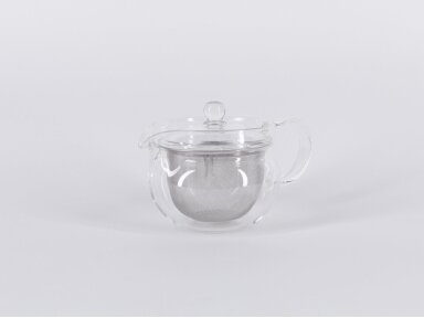 HARIO GLASS TEAPOT WITH REMOVABLE INFUSER HARIO GLASS TEAPOT WITH REMOVABLE INFUSER